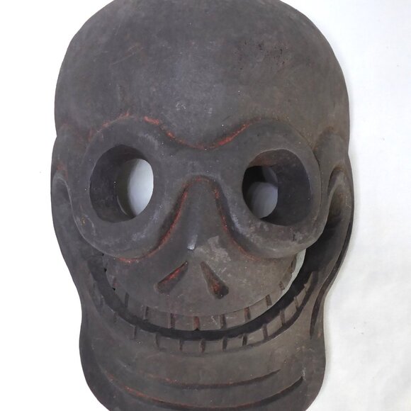 VINTAGE 13.5” NEPAL SMILING SKULL SKELETON HAND CARVED WOOD MASK WALL HANGING - Picture 8 of 8